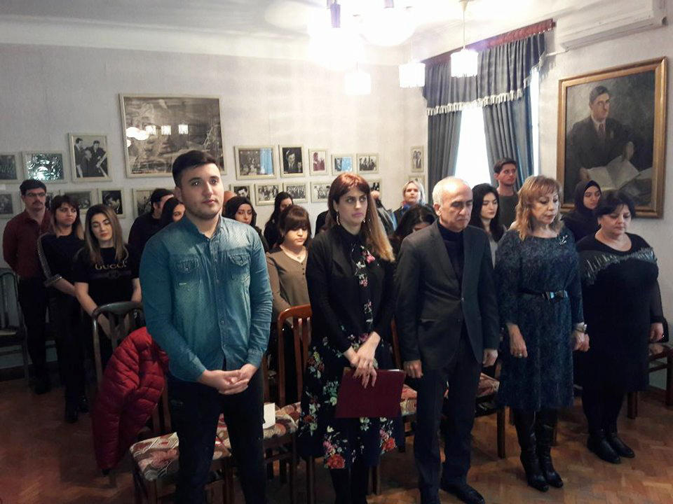 Реквием-композиция "Ходжалы" в память о жертвах трагедии (ФОТО)