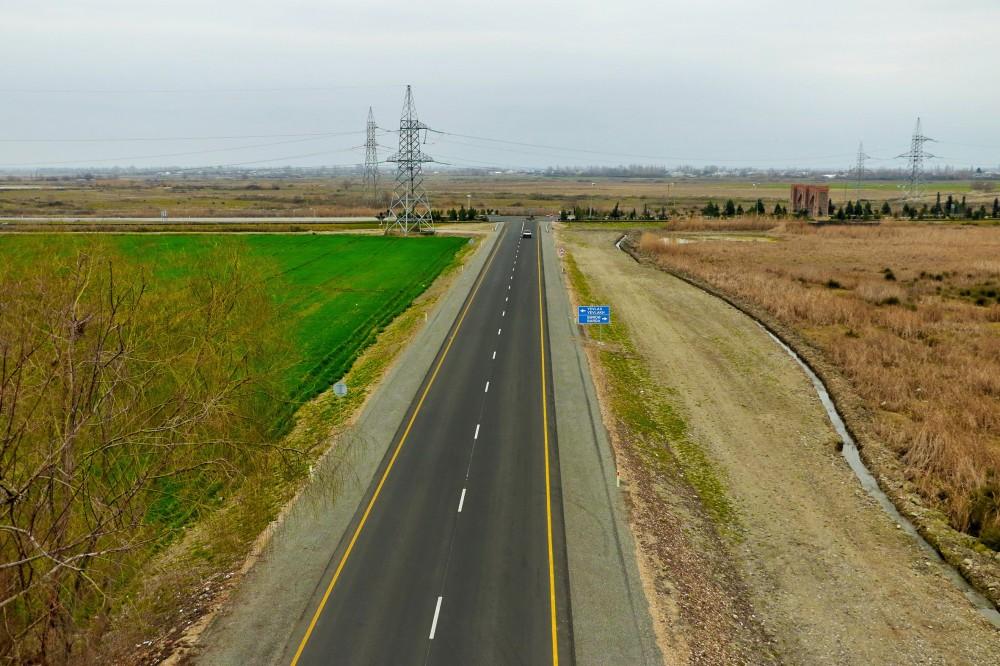 Президент Ильхам Алиев принял участие в открытии реконструированного участка Аран-Гарагаджи дороги Мингячевир-Бахрамтепе (ФОТО)