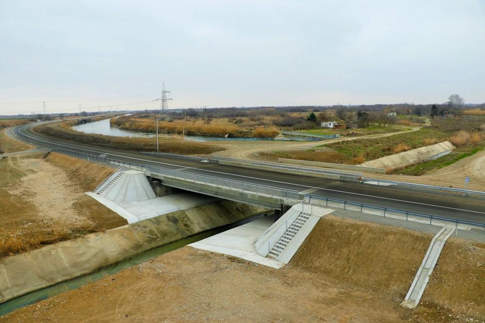 Президент Ильхам Алиев принял участие в открытии реконструированного участка Аран-Гарагаджи дороги Мингячевир-Бахрамтепе (ФОТО)