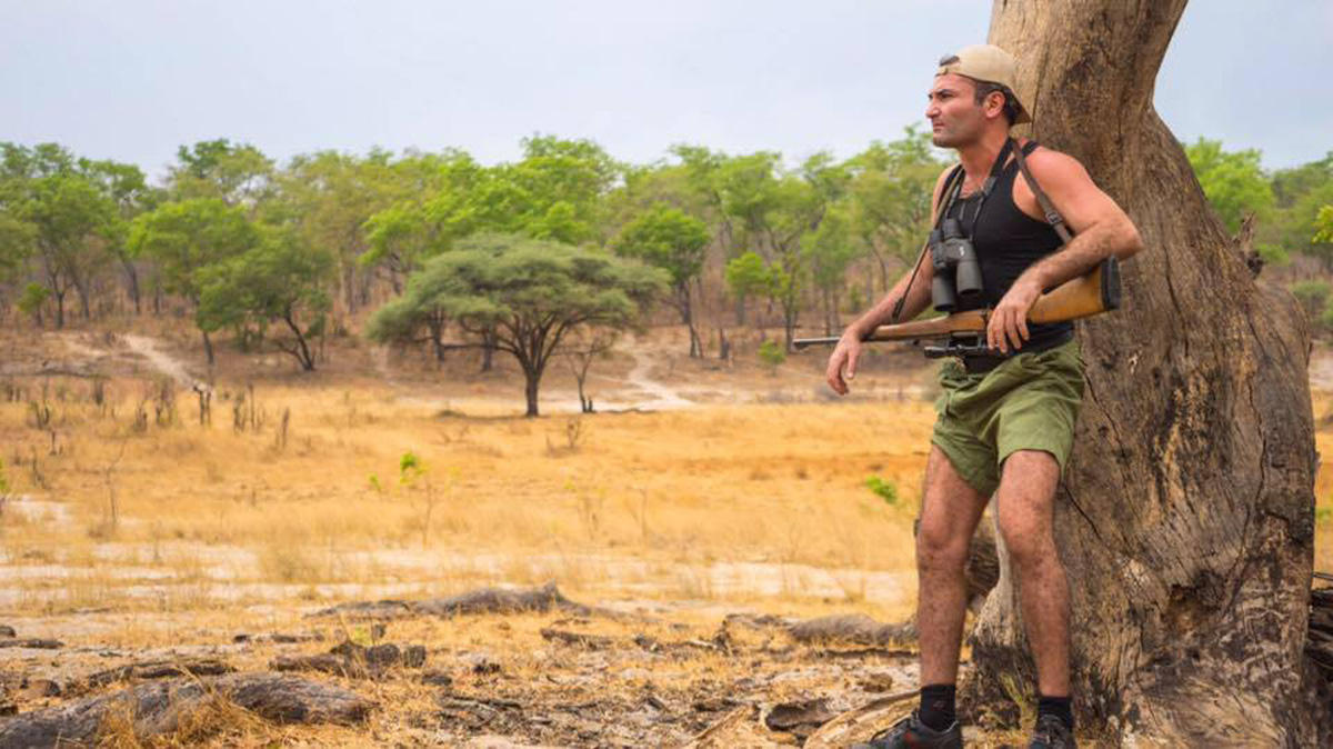 Фаиг Бабанлы признан лучшим охотником мира: Я съел сердце льва – это было вкусно (ФОТО)