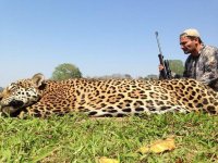 Фаиг Бабанлы признан лучшим охотником мира: Я съел сердце льва – это было вкусно (ФОТО)