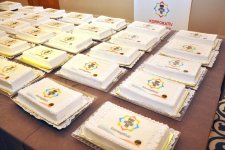 В Баку показали как управлять жизнью и временем (ФОТО)