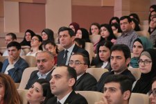 В Баку показали как управлять жизнью и временем (ФОТО)