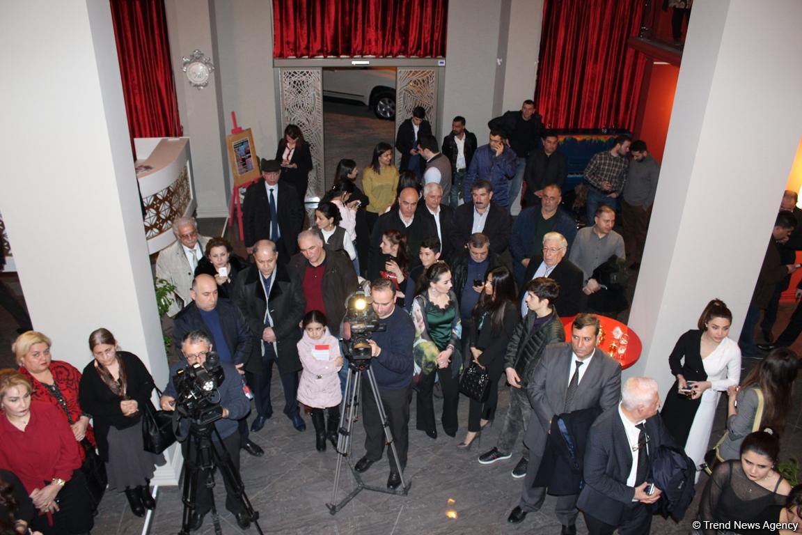 Магия чисел в картинах художника Ризвана Исмаила (ФОТО)