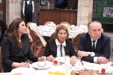 Азербайджанские женщины отмечают 8 марта (ФОТО)