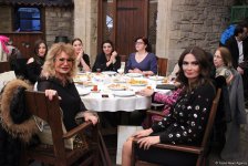 Азербайджанские женщины отмечают 8 марта (ФОТО)