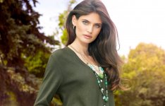 Модель с азербайджанским корнями стала лицом Италии и затмевает Монику Беллуччи (ФОТО)