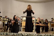 Как азербайджанские музыканты поздравили с 8 марта (ФОТО)