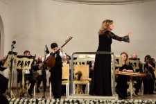 Как азербайджанские музыканты поздравили с 8 марта (ФОТО)