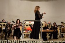 Как азербайджанские музыканты поздравили с 8 марта (ФОТО)