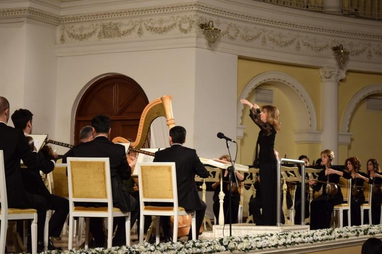 Как азербайджанские музыканты поздравили с 8 марта (ФОТО)