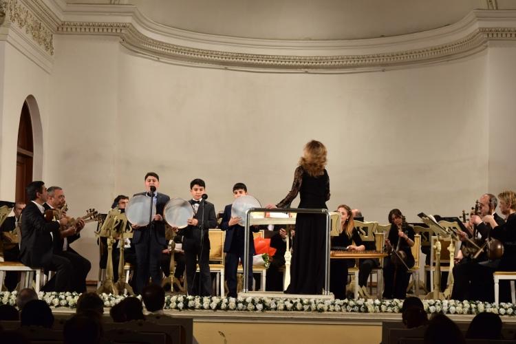 Как азербайджанские музыканты поздравили с 8 марта (ФОТО)