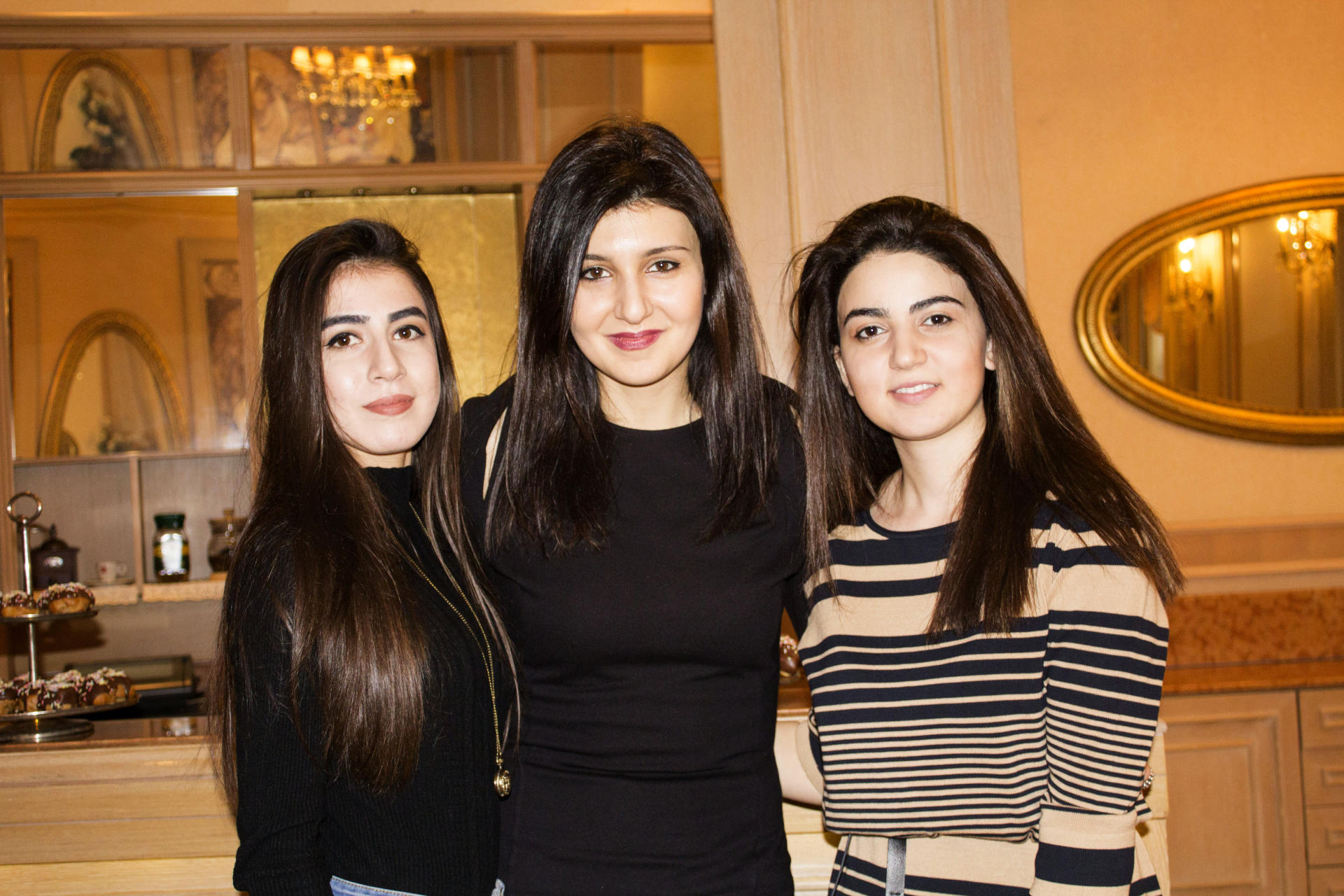 Public Talk в Баку: Современная индустрия моды. Что это? (ФОТО)