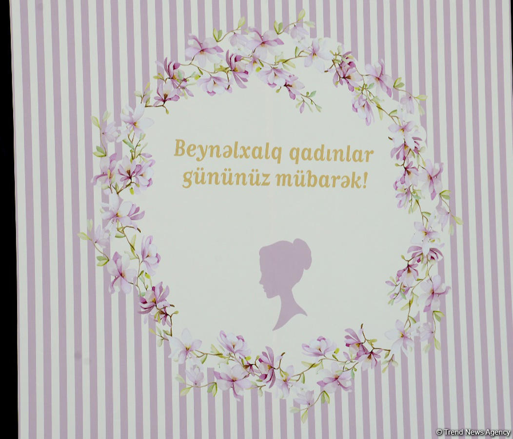 С праздником вас, азербайджанские женщины! (ФОТОРЕПОРТАЖ)