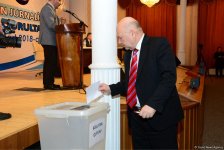 В Баку проходит VII съезд азербайджанских журналистов (ФОТОРЕПОРТАЖ)