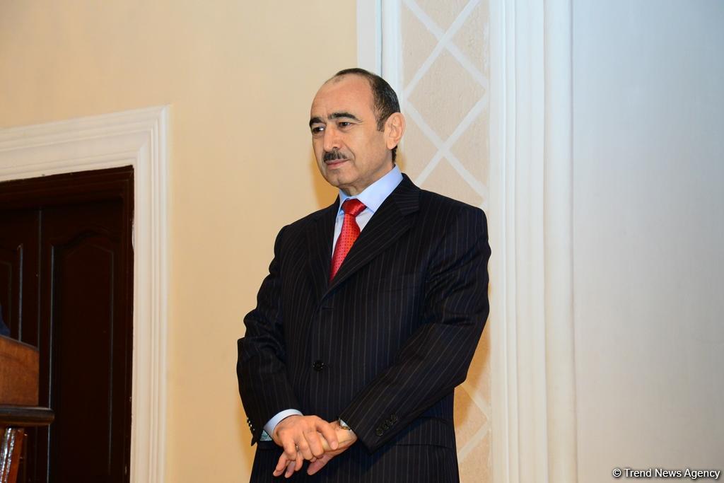 В Баку проходит VII съезд азербайджанских журналистов (ФОТОРЕПОРТАЖ)