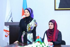 Победитель "Евровидения" поддержал проект по аутизму в Баку (ФОТО)