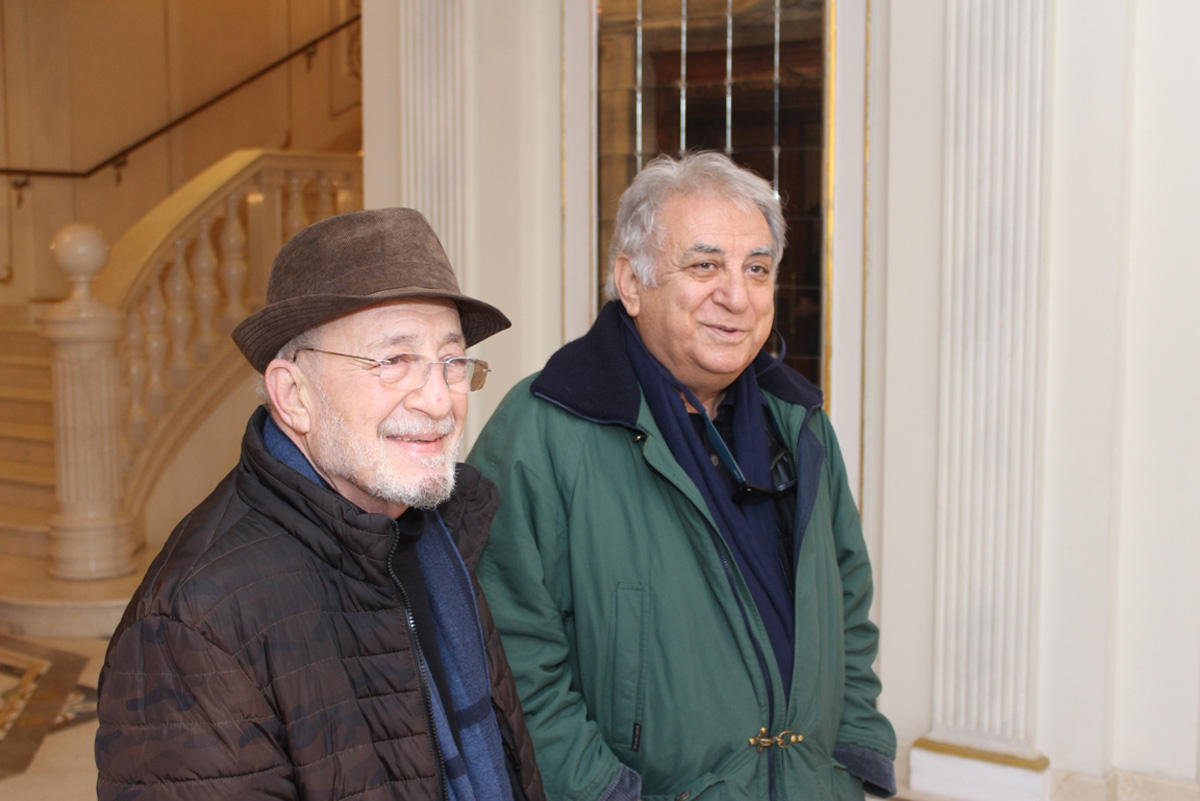 Актер сериала "Kurtlar Vadisi" приехал в Баку (ФОТО)