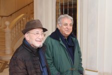 Актер сериала "Kurtlar Vadisi" приехал в Баку (ФОТО)