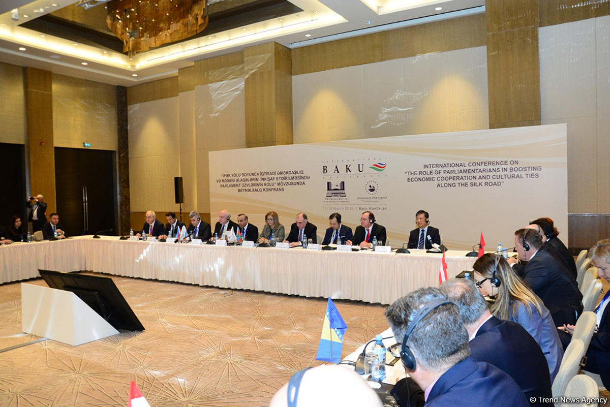 Президент ПА ОБСЕ о значимости Азербайджана для "Шелкового пути" (ФОТО)
