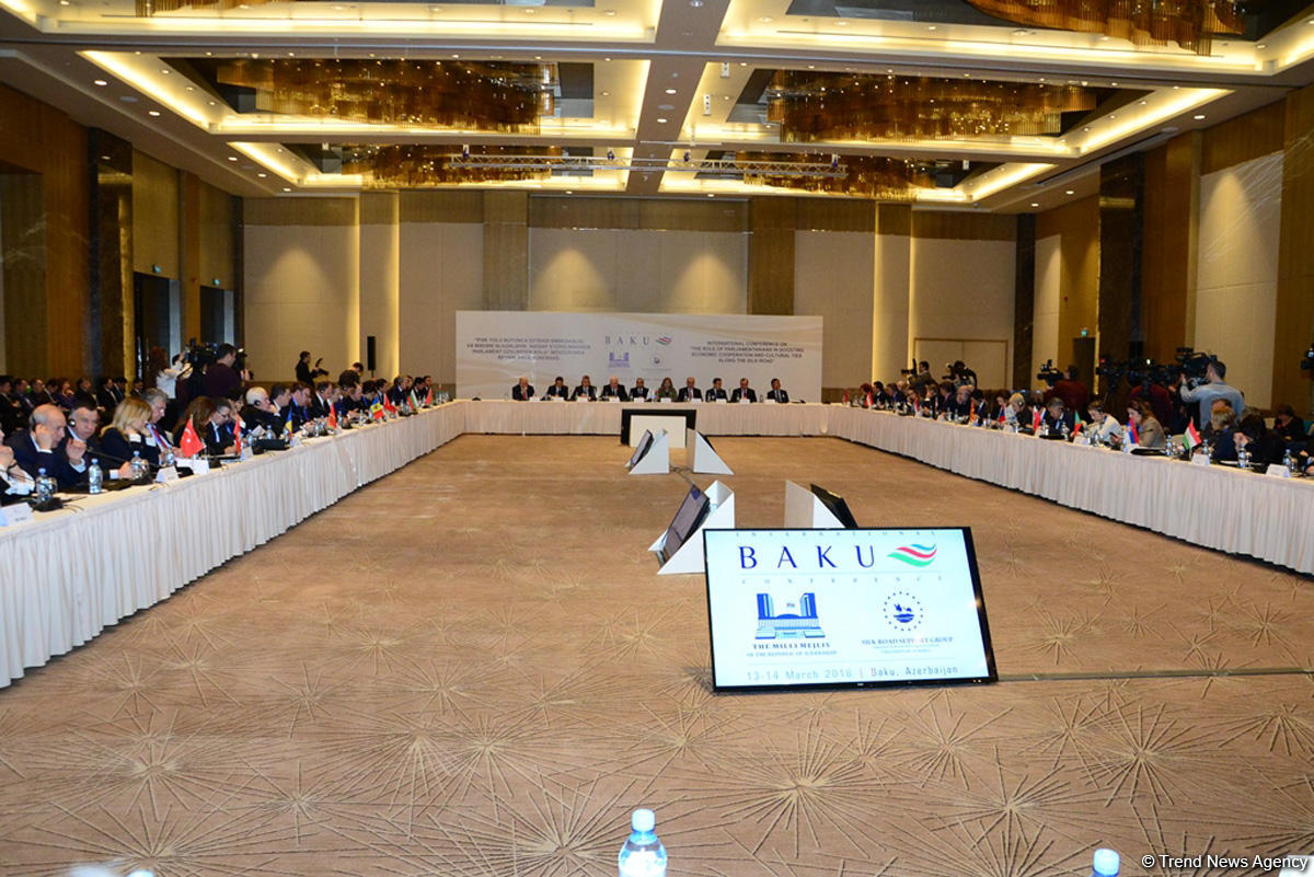 Президент ПА ОБСЕ о значимости Азербайджана для "Шелкового пути" (ФОТО)