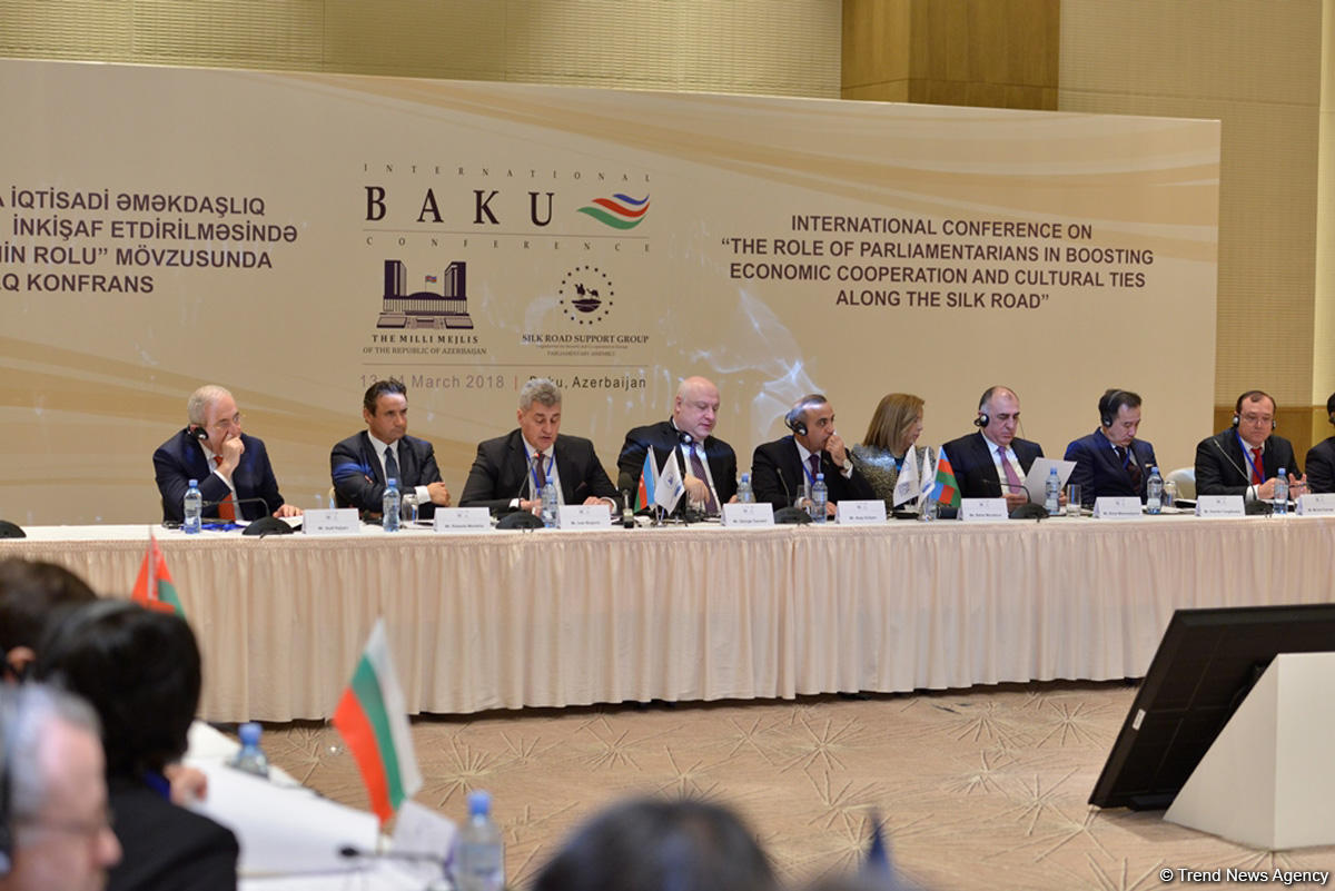 Президент ПА ОБСЕ о значимости Азербайджана для "Шелкового пути" (ФОТО)