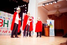 50 оттенков смеха бакинских юношей и девушек (ФОТО)