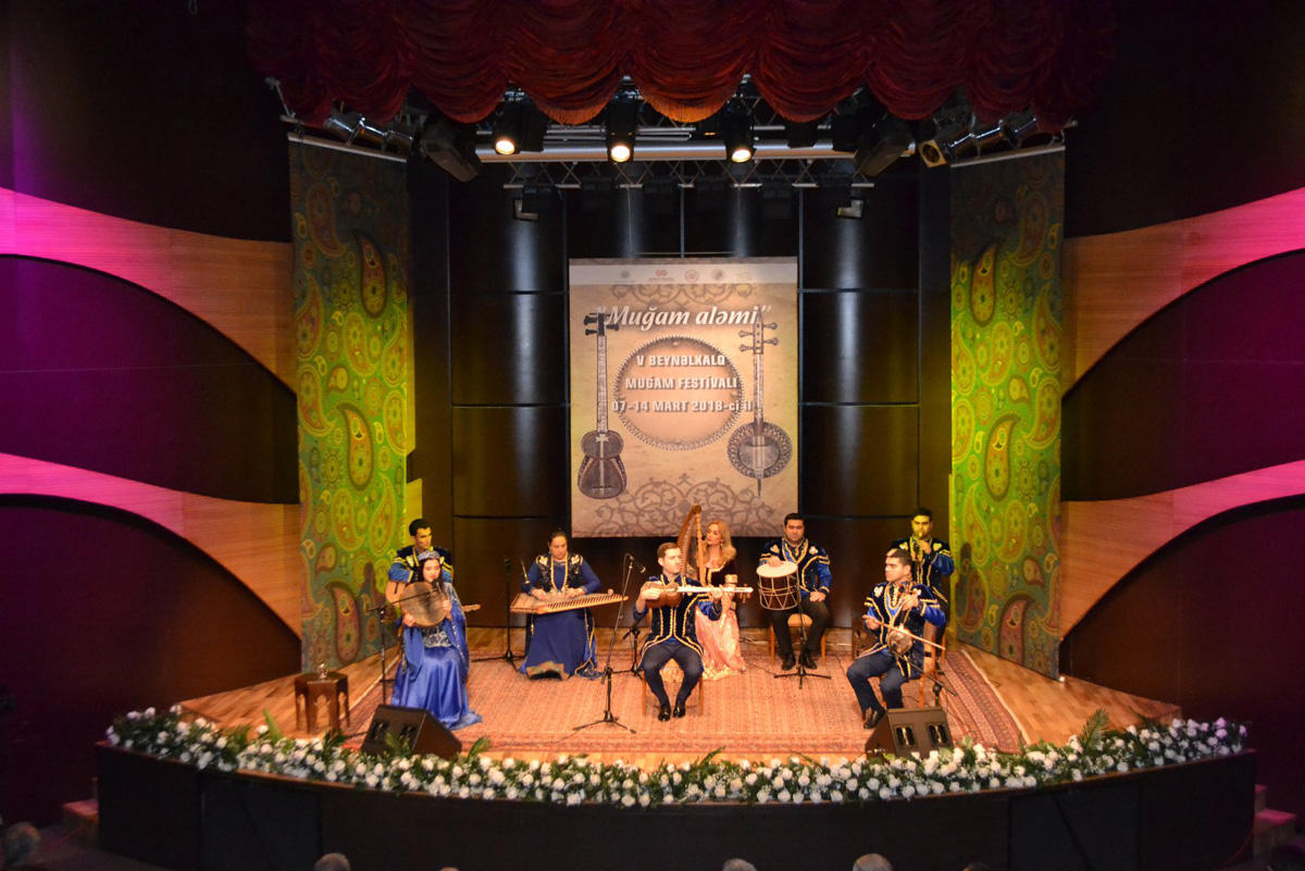 Мугамы "Шуштер" и "Хумаюн" прозвучали на V Международном фестивале "Мир мугама" (ФОТО)