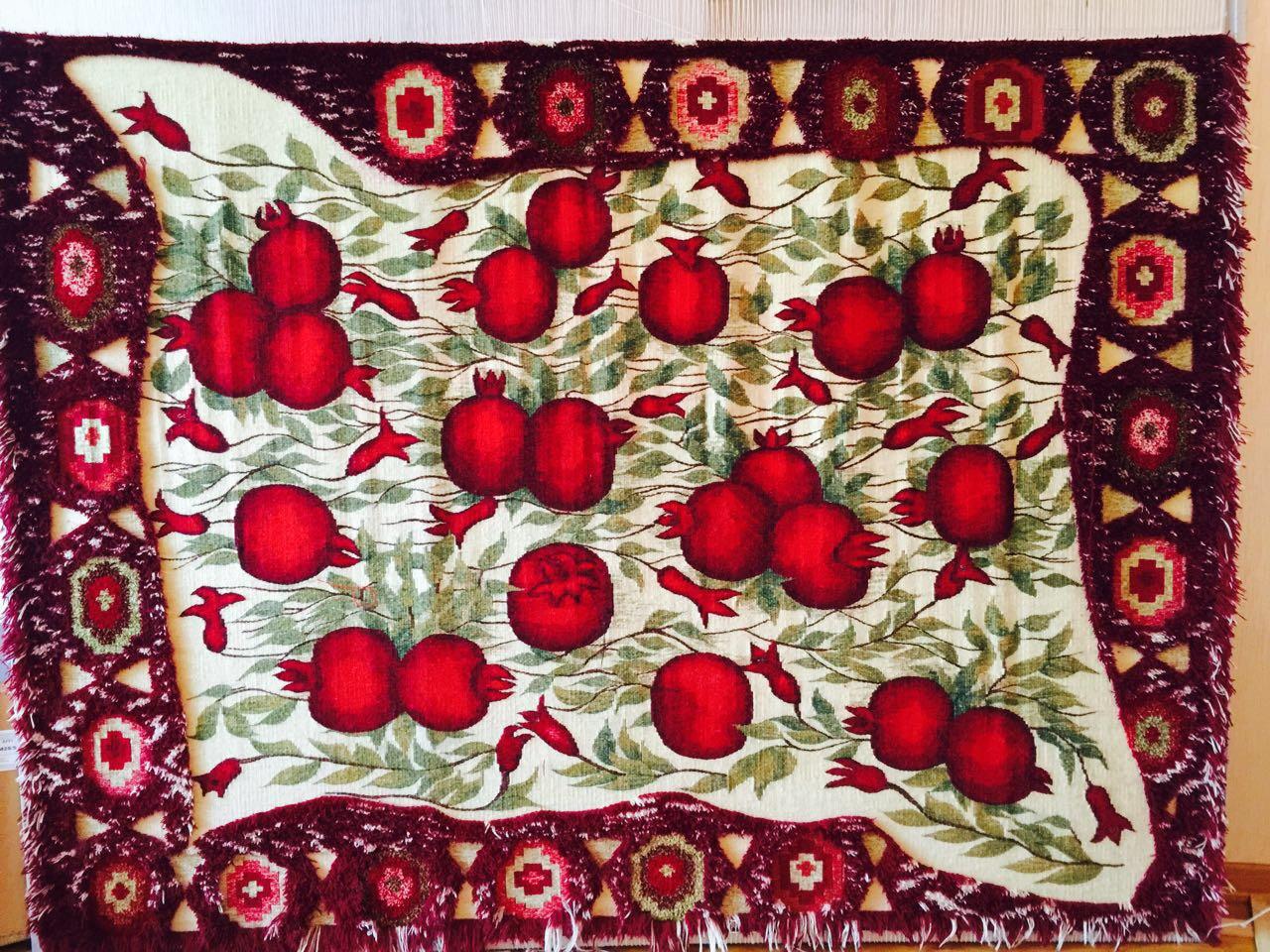 Гобелены с душой: потрясающие работы Семени Гасымзаде (ФОТО)