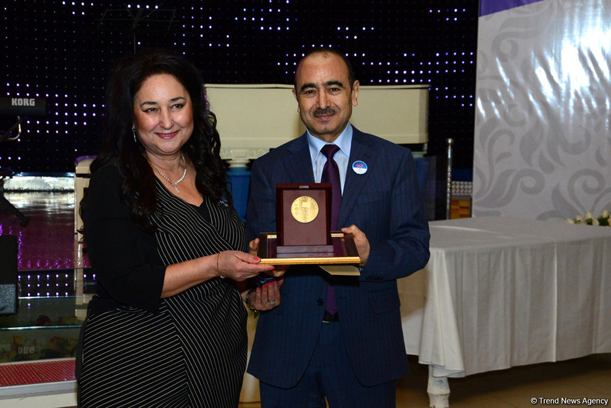 В Баку отметили 15-летний юбилей Совета печати Азербайджана (ФОТО)