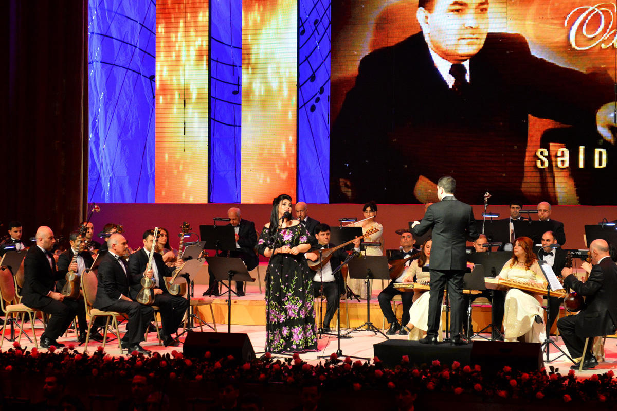 В Баку прошел концерт, посвященный творчеству Саида Рустамова (ФОТО)