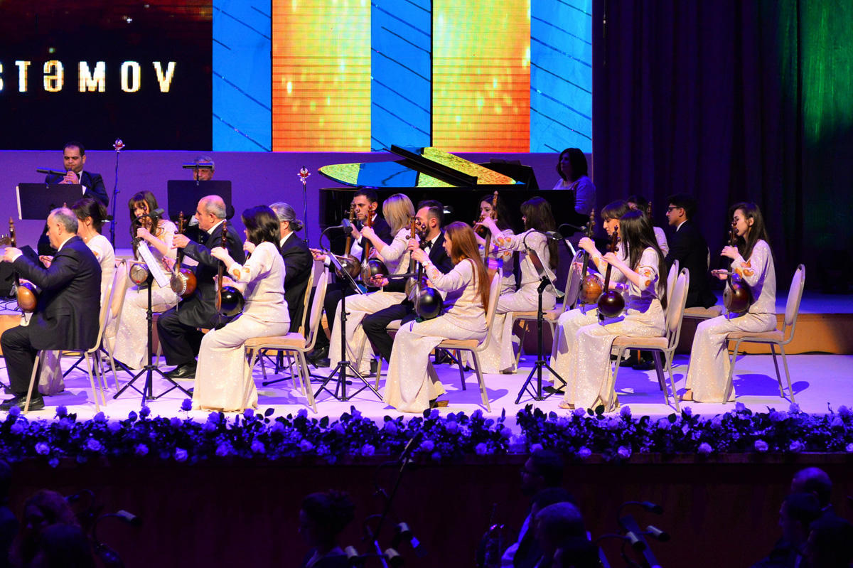 В Баку прошел концерт, посвященный творчеству Саида Рустамова (ФОТО)