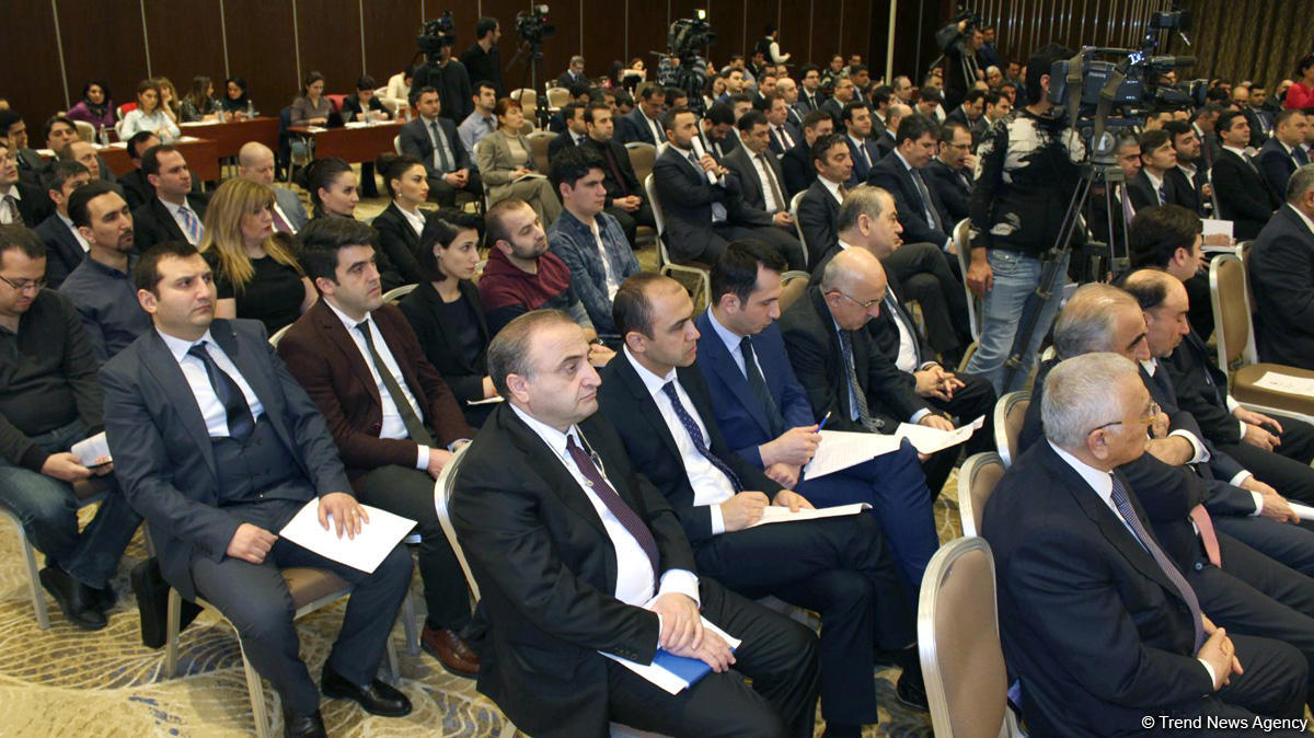 В Азербайджане будет облегчен выход бизнеса к финансовым ресурсам (ФОТО)