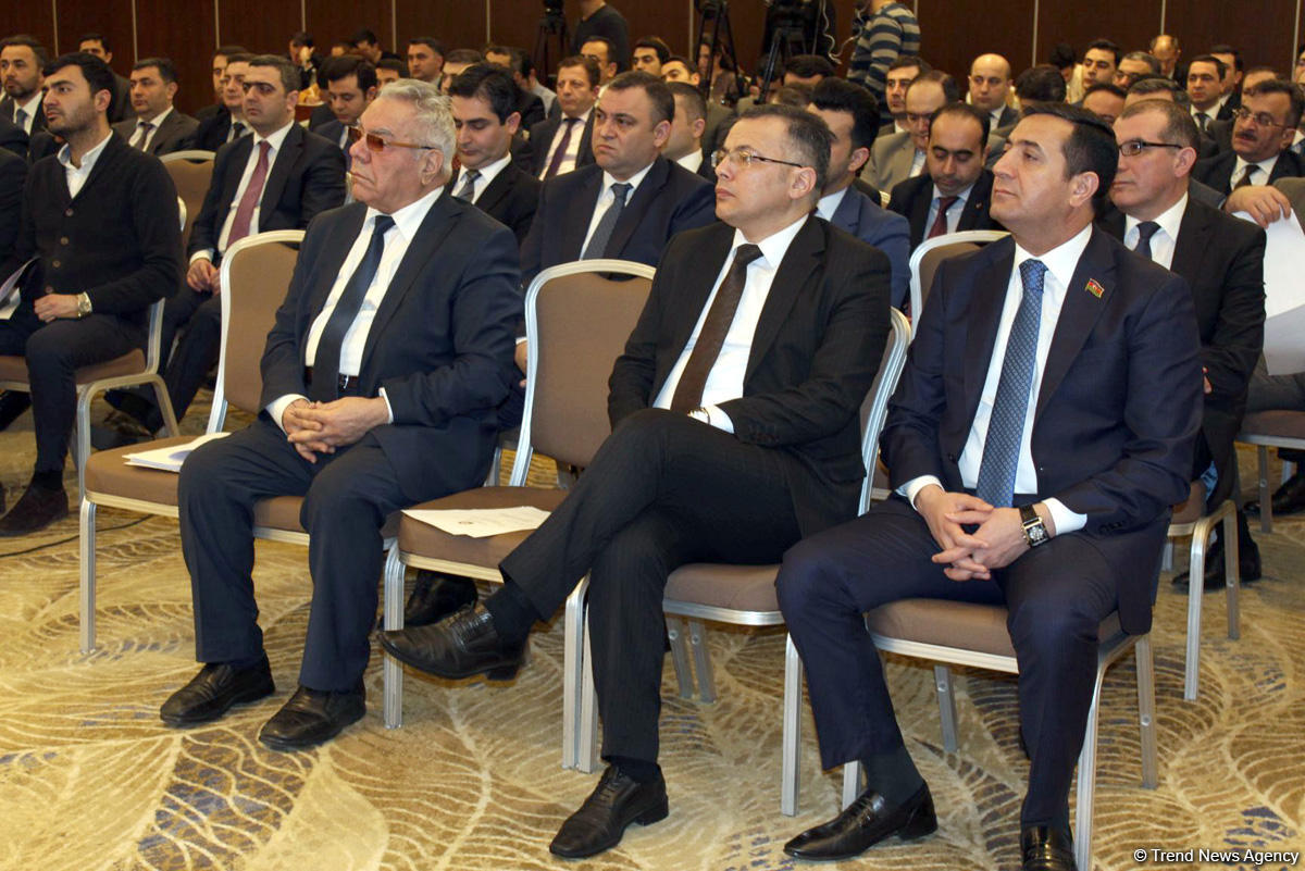 В Азербайджане будет облегчен выход бизнеса к финансовым ресурсам (ФОТО)