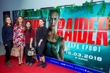 Лара Крофт отправилась на поиски отца вместе с азербайджанцами (ВИДЕО, ФОТО)