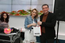 Лара Крофт отправилась на поиски отца вместе с азербайджанцами (ВИДЕО, ФОТО)