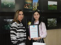 Весенние сюжеты в Баку - лауреаты конкурса (ФОТО)