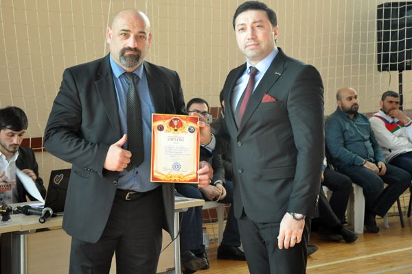 Азербайджанские бойцы провели схватки на праздник Новруз (ФОТО)