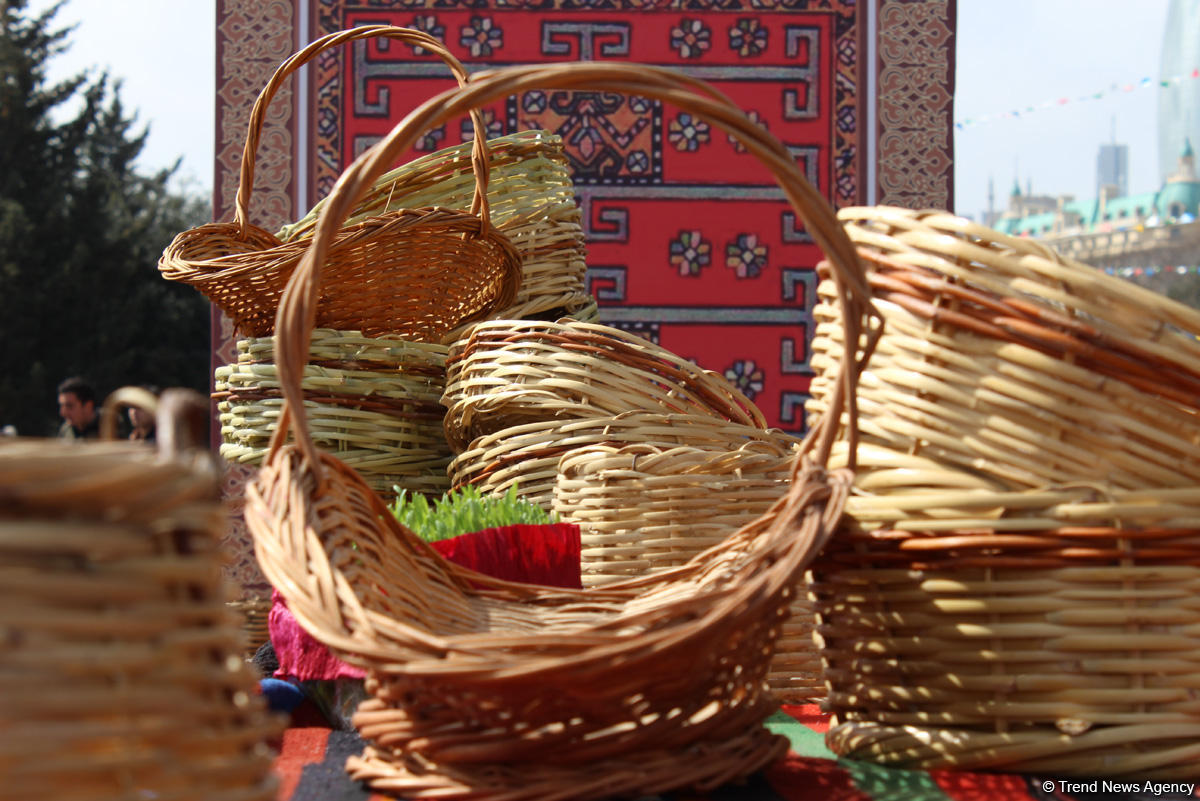 В Баку состоялось празднество по случаю Новруз байрамы (ФОТО)