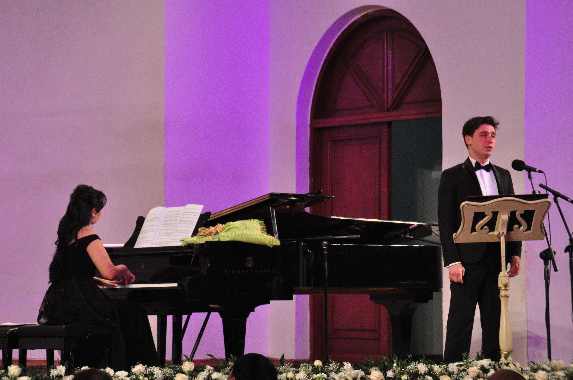 Литературные горизонты Новруза (ФОТО)