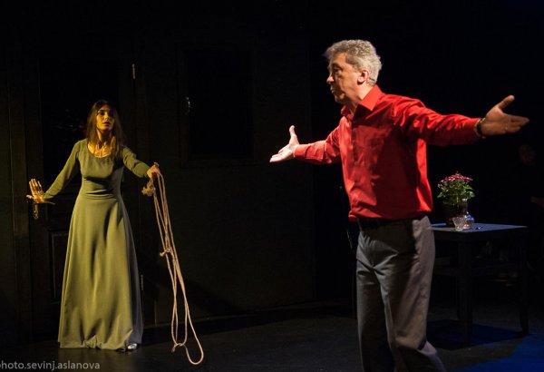 Героиня из тени забытья и таинственный Дух  - необычная премьера в  Баку  (ФОТО)