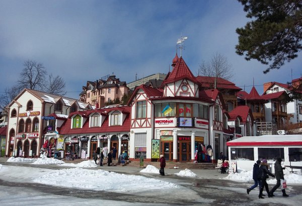Трускавец на Новруз - в любимом курорте азербайджанцев (ФОТО)