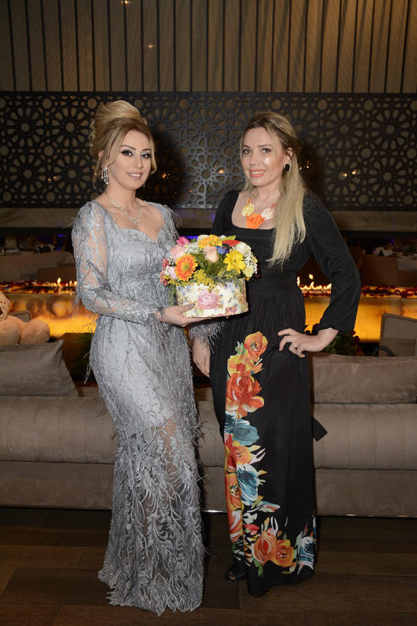 Роза Заргарли провела звездный творческий вечер – поздравление легендарной Розы Рымбаевой (ВИДЕО, ФОТО)