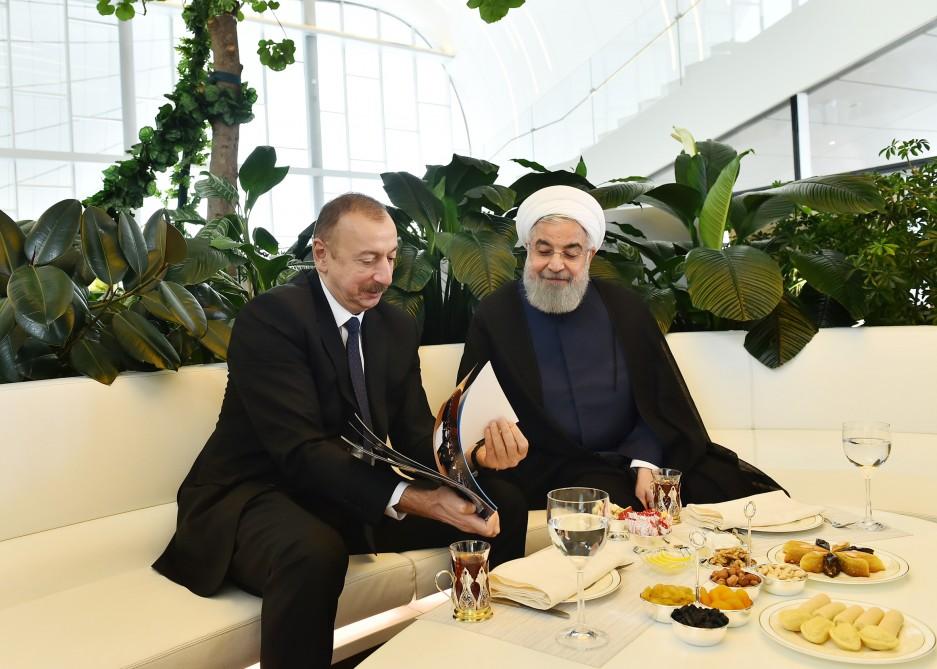 Президенты Азербайджана и Ирана приняли участие в бизнес-форуме в Баку (ФОТО)