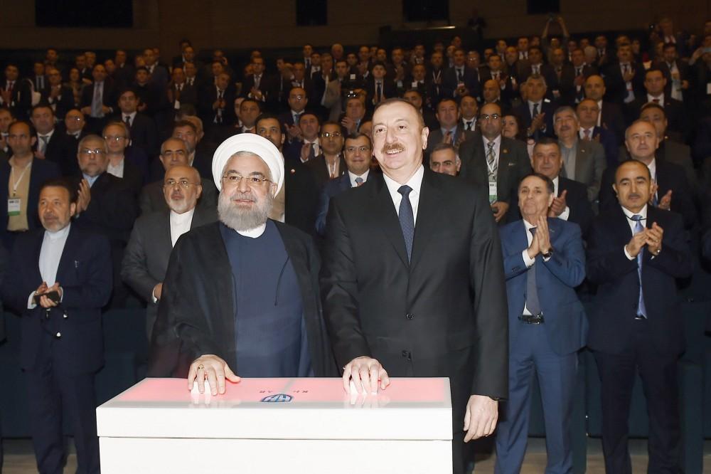 Президенты Азербайджана и Ирана приняли участие в бизнес-форуме в Баку (ФОТО)