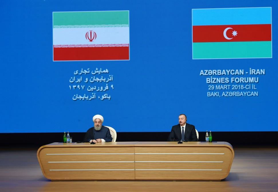 Президенты Азербайджана и Ирана приняли участие в бизнес-форуме в Баку (ФОТО)