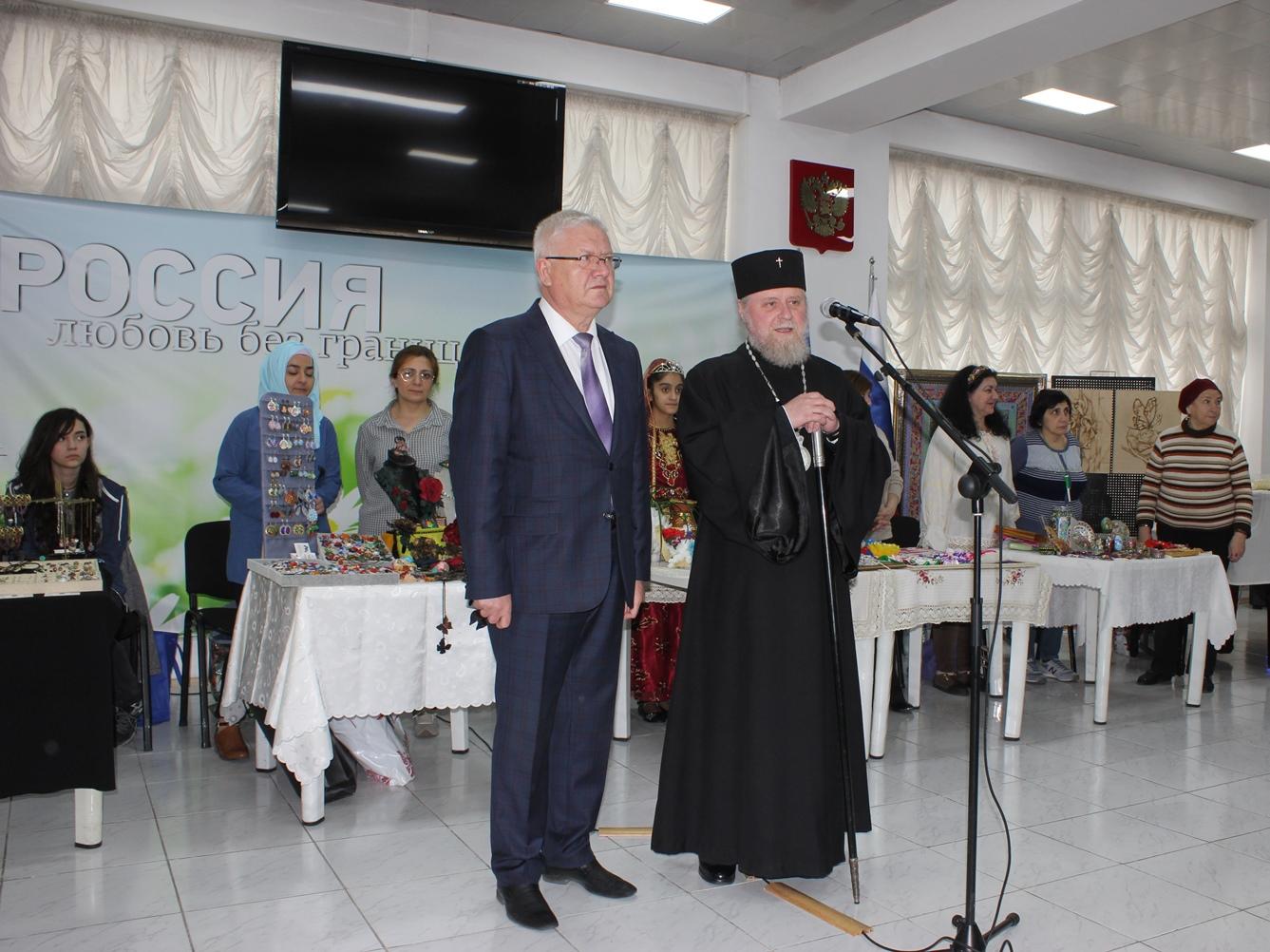 Яркие краски Пасхального базара в Баку (ФОТО)