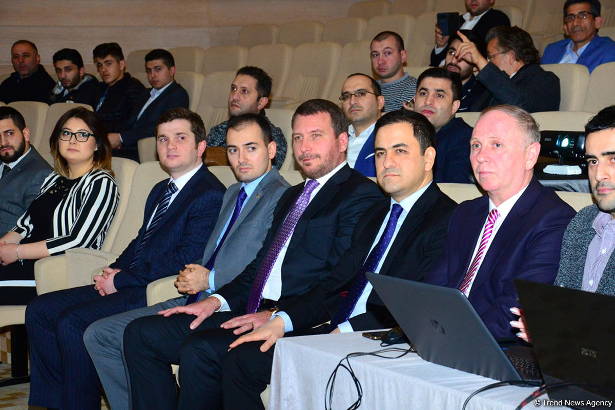 В Баку прошла жеребьевка весеннего кубка Azfar Business League по мини-футболу (ФОТО)