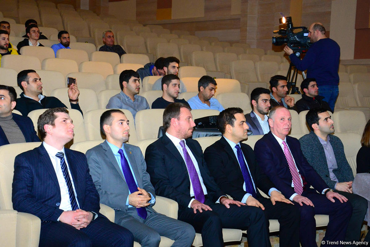 В Баку прошла жеребьевка весеннего кубка Azfar Business League по мини-футболу (ФОТО)