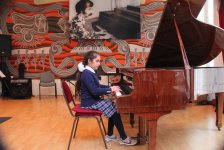 В Баку прошла церемония награждения юных музыкантов (ФОТО)